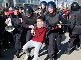 ВОЗРАСТ НЕСОГЛАСИЯ: можно ли детям присутствовать на митингах? - «Разное»