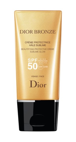 10 солнцезащитных средств для кожи, склонной к покраснениям - «Красота»