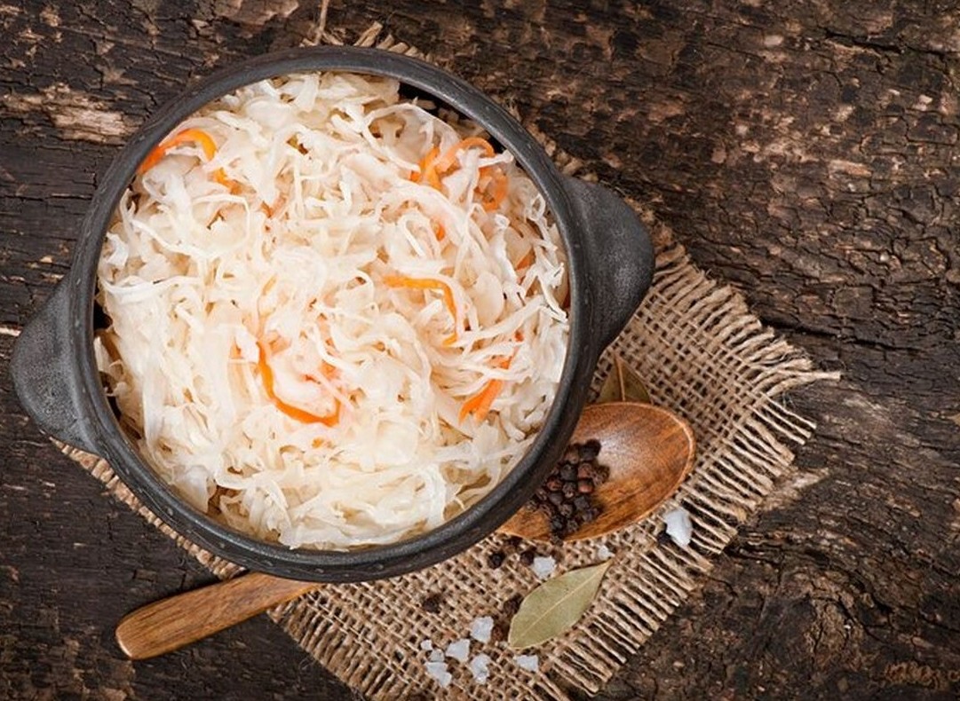 Квашеная капуста и мандарины препятствуют ослаблению иммунитета зимой - «ЕДА»